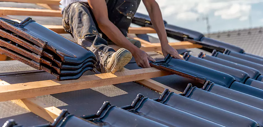 Professional Storm Damage Roof Repair Services in Kenosha, WI