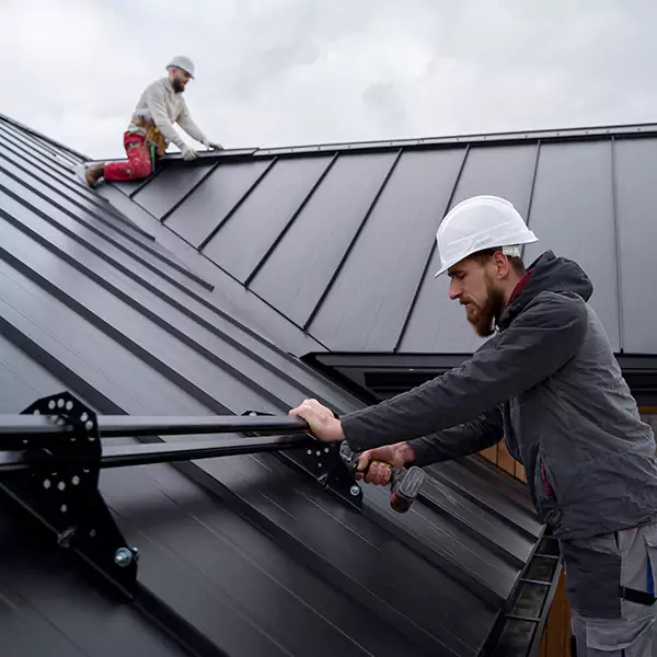 Why Kenosha Property Owners Choose Kenosha Roofing Services for Metal Roof Repair?
