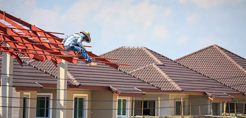 Professional Wind Damage Roof Repair Services in Kenosha, WI
